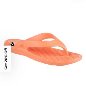 Totes Vibrant Coral Sandals